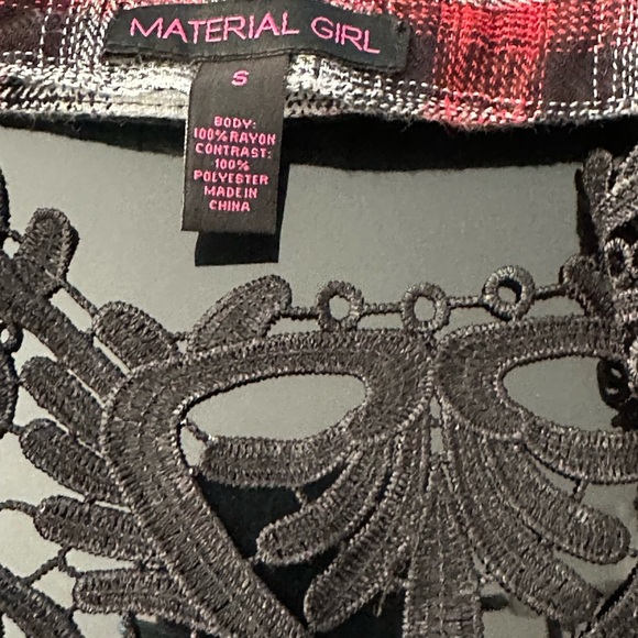 Plaid Open Shoulder Long Sleeve Button Down Top with Lace Detail - Picture 5 of 6